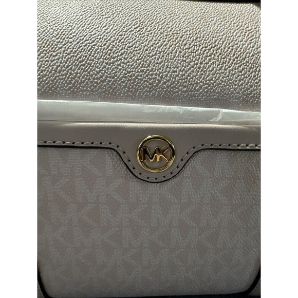 Michael Kors Medium Duffle Bag Satchel Light Powder Blush Pink MK Signature - Picture 4 of 13